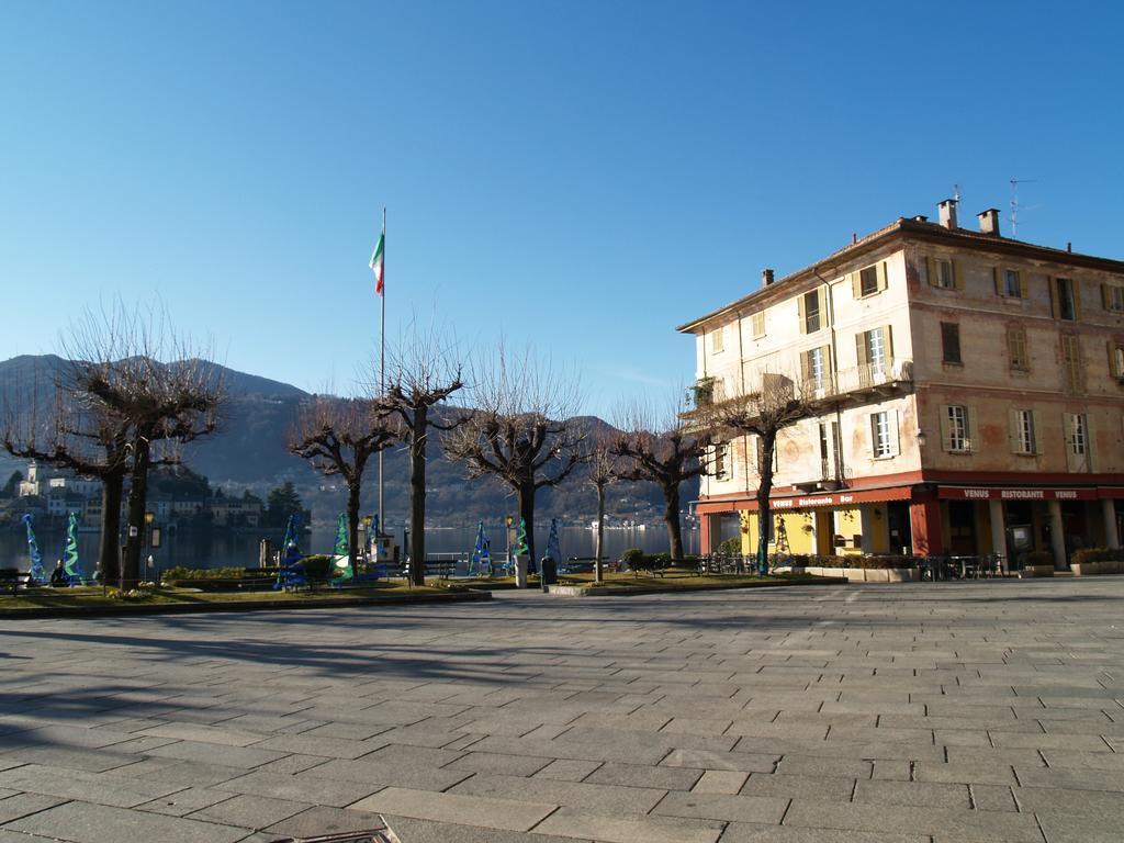 -Ortaflats- Appartamenti Imbarcadero & Palazzotto 奥尔塔圣朱利奥 客房 照片