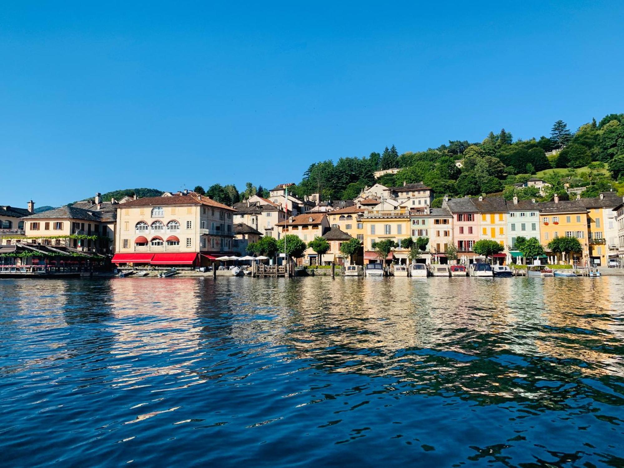 -Ortaflats- Appartamenti Imbarcadero & Palazzotto 奥尔塔圣朱利奥 外观 照片
