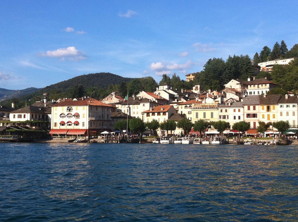 -Ortaflats- Appartamenti Imbarcadero & Palazzotto 奥尔塔圣朱利奥 外观 照片